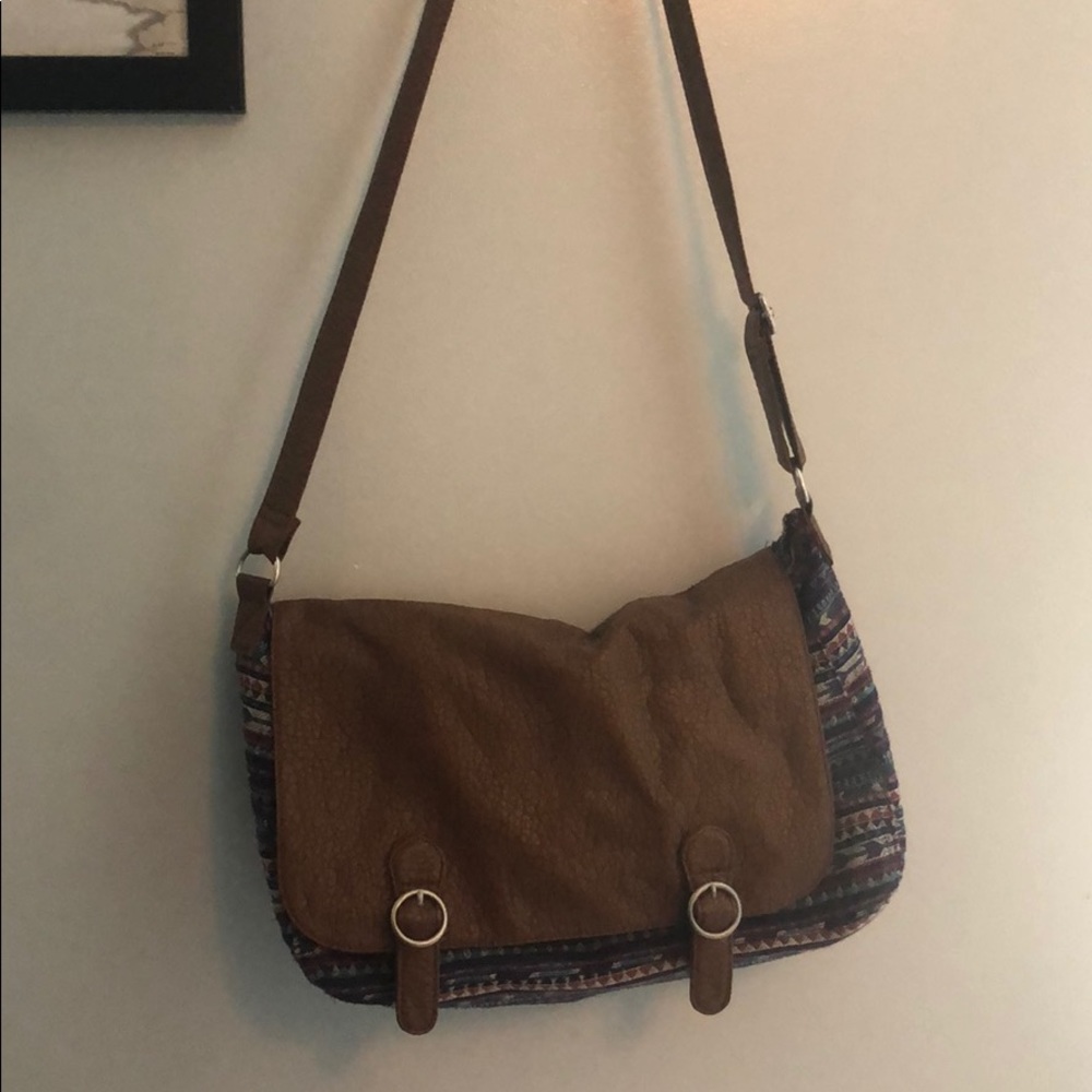 Aeropostal crossbody bag